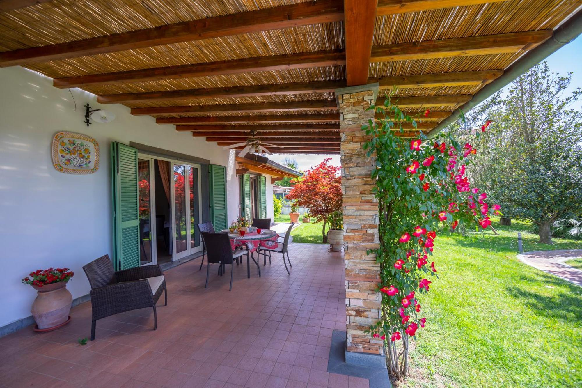 Villa Clara Few Km From The Sea - Happy Rentals Pietrasanta Ngoại thất bức ảnh
